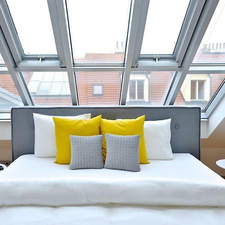 Designer Loft 2 Apartment Prague Luaran gambar
