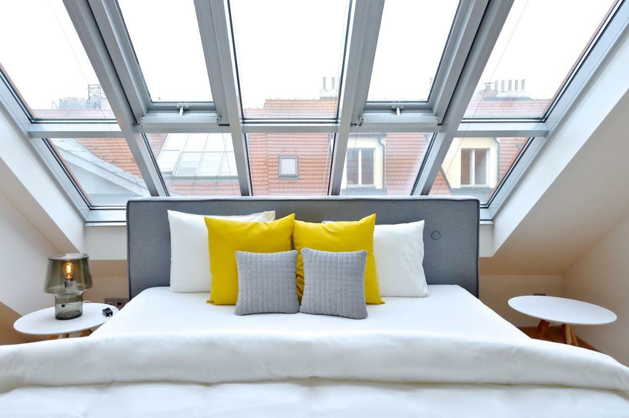 Designer Loft 2 Apartment Prague Luaran gambar
